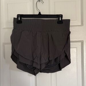 Baleaf Women's Layered Ruffle Athletic Shorts - Gray